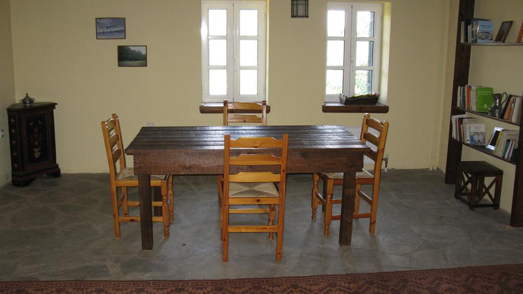 Petrino Spiti Villa Fragkades Exterior photo